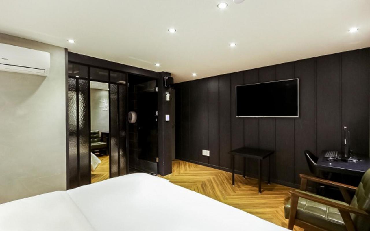 Hotel Bellus ปูซาน ภายนอก รูปภาพ