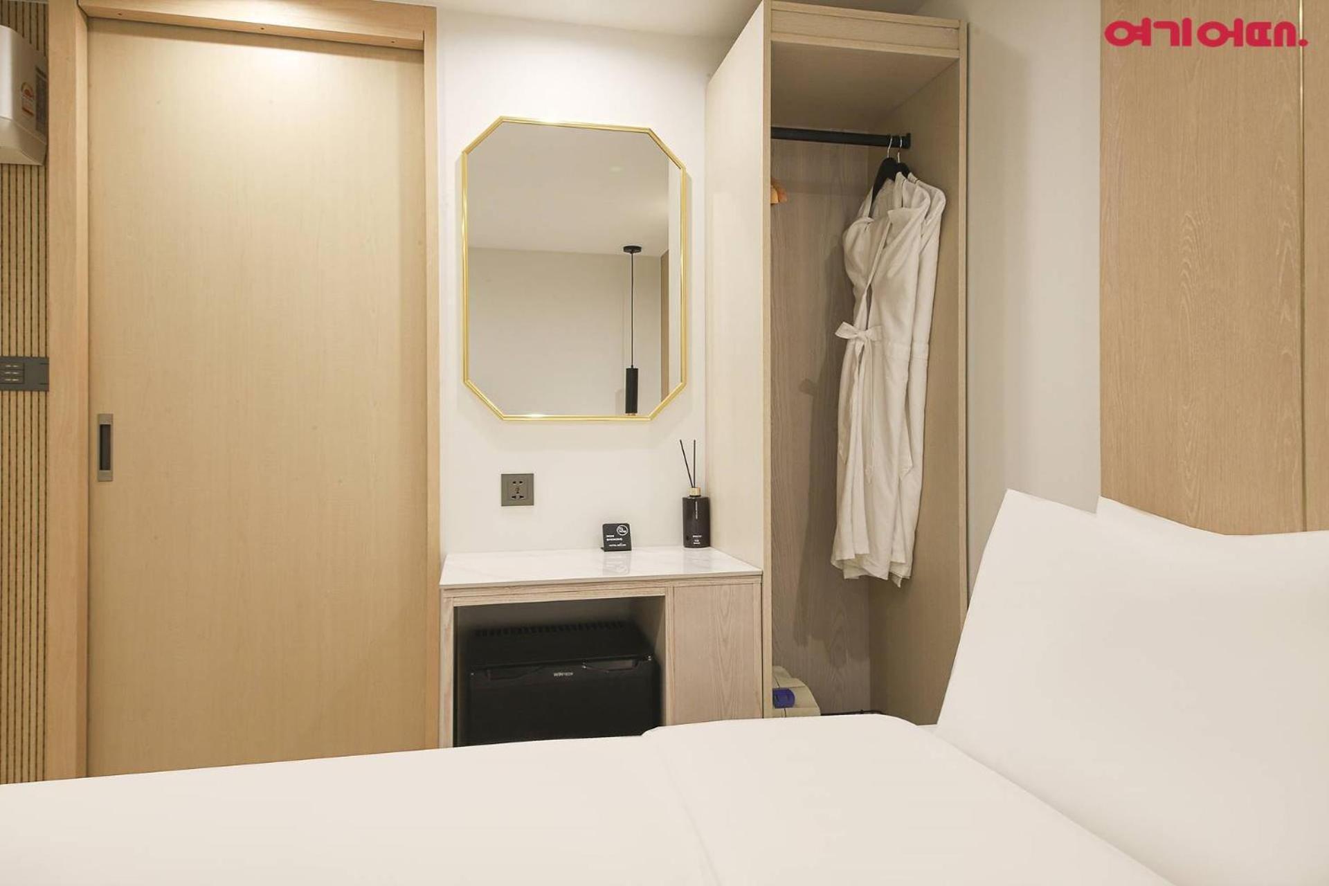 Hotel Bellus ปูซาน ภายนอก รูปภาพ