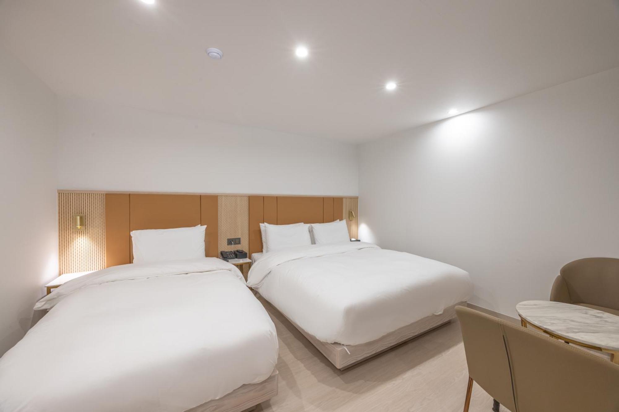 Hotel Bellus ปูซาน ภายนอก รูปภาพ