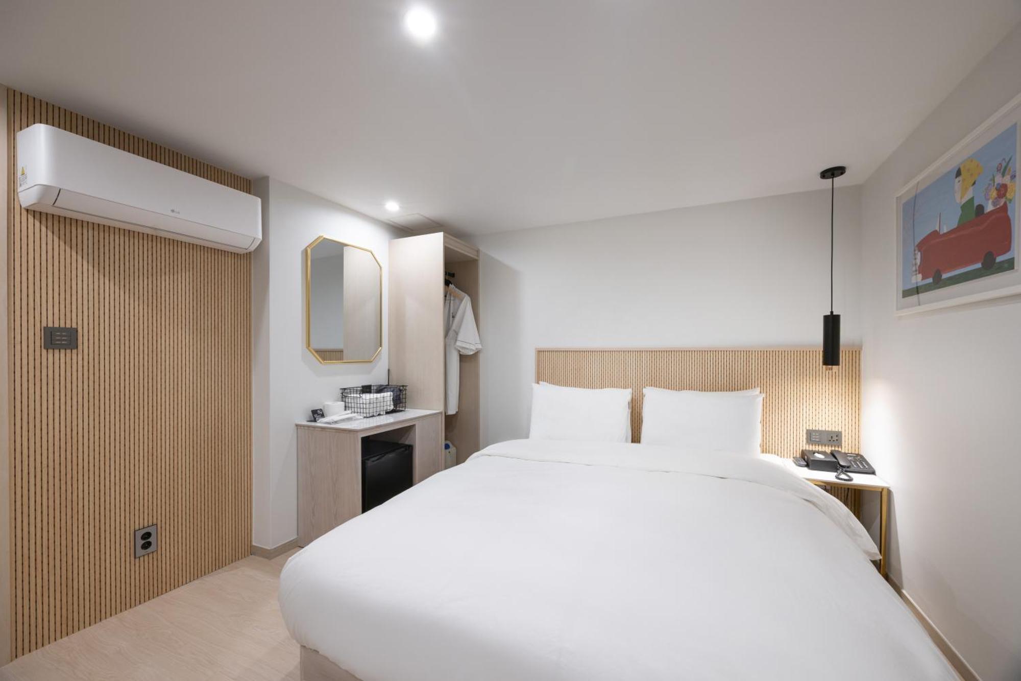 Hotel Bellus ปูซาน ภายนอก รูปภาพ