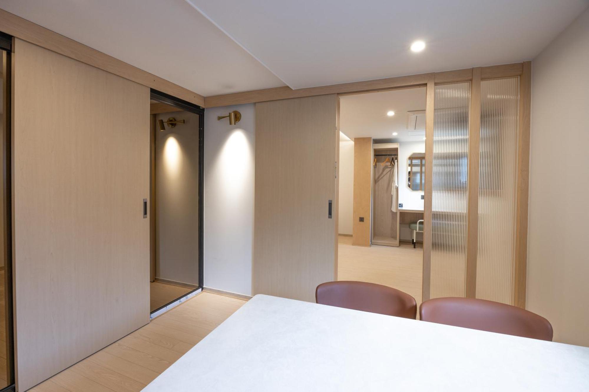 Hotel Bellus ปูซาน ภายนอก รูปภาพ