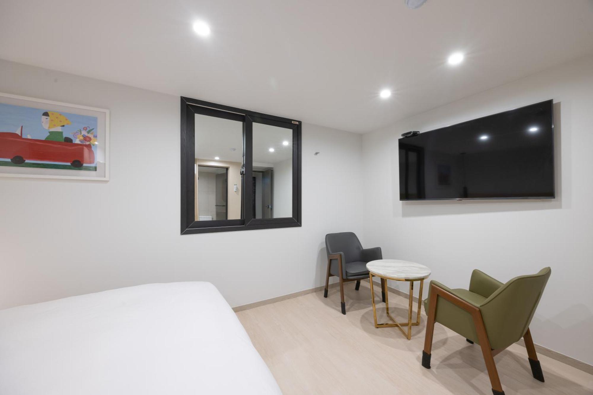 Hotel Bellus ปูซาน ภายนอก รูปภาพ